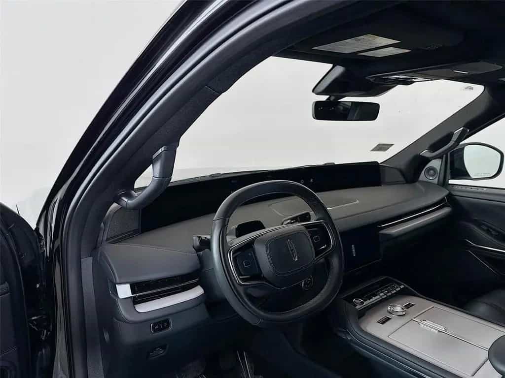Lincoln Navigator Reserve MY25 10/2025-photo-12