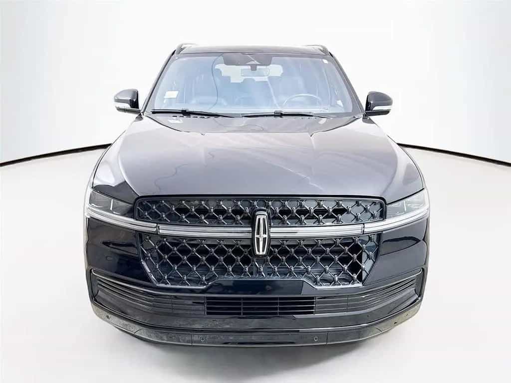 Lincoln Navigator Reserve MY25 10/2025-photo-2