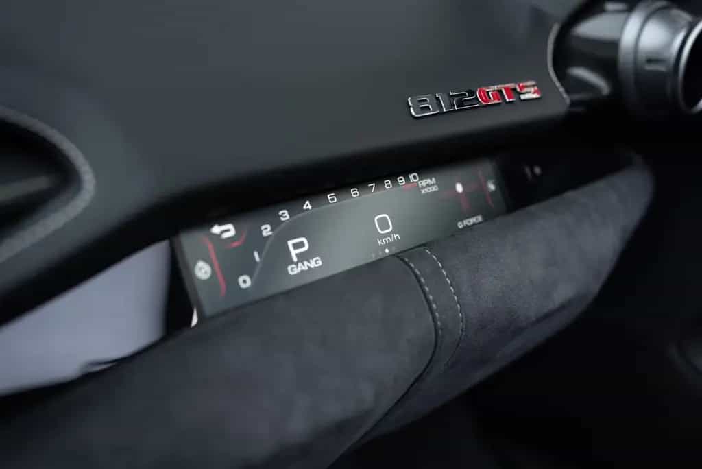 Ferrari 812 GTS TAILOR MADE/CARBON/LIFT/STRIPE/TOP 10/2023-photo-16