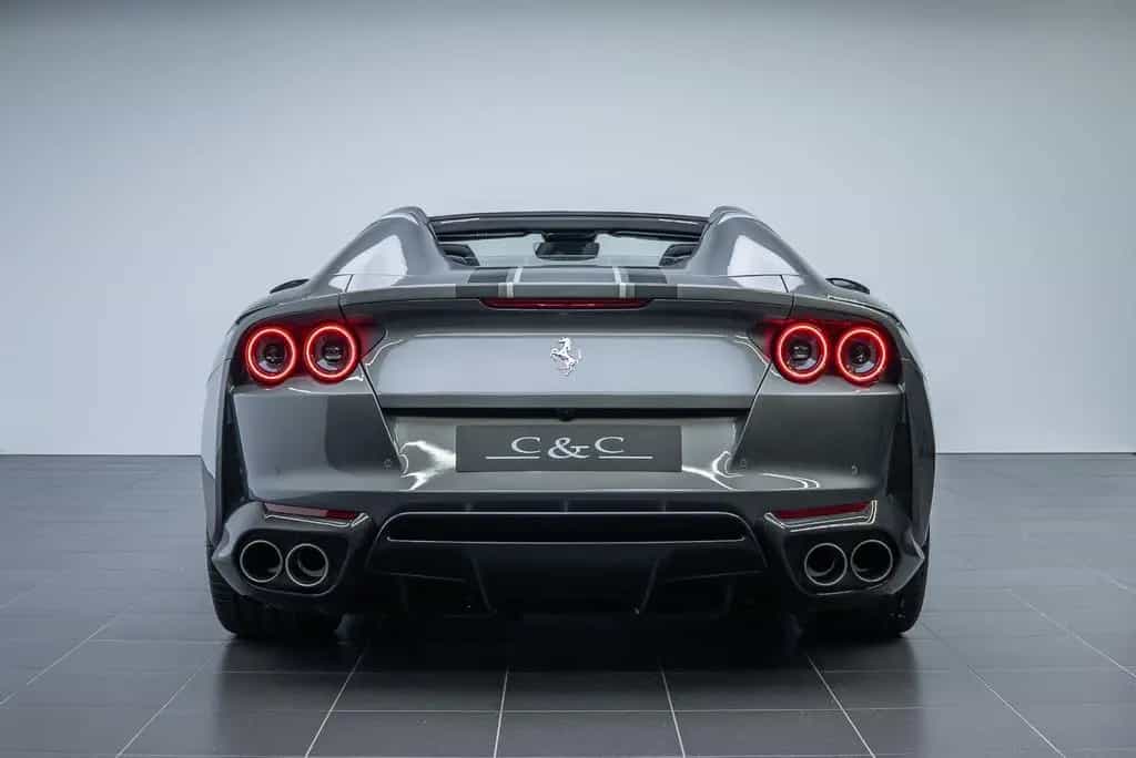 Ferrari 812 GTS TAILOR MADE/CARBON/LIFT/STRIPE/TOP 10/2023-photo-3