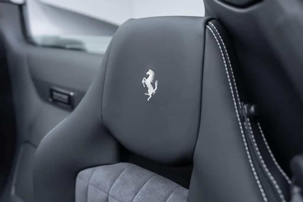 Ferrari 812 GTS TAILOR MADE/CARBON/LIFT/STRIPE/TOP 10/2023-photo-30