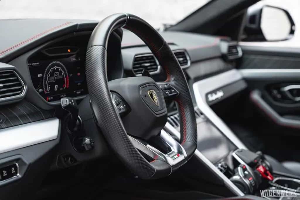 Lamborghini Urus ADAS ERSTBESITZ 22ZOLL B&O Q-CITURA PANORAM 04/2019-photo-21
