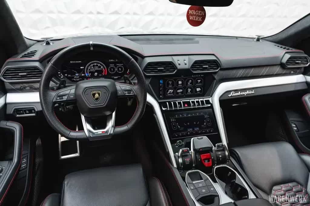 Lamborghini Urus ADAS ERSTBESITZ 22ZOLL B&O Q-CITURA PANORAM 04/2019-photo-4
