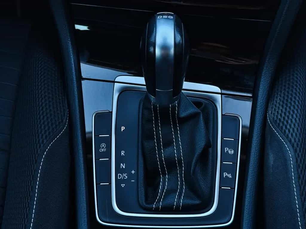Volkswagen Golf VII #TÜV#SERVICE#ZAHNRIEMEN#SHZ#KAMERA#TOP! 11/2015-photo-20