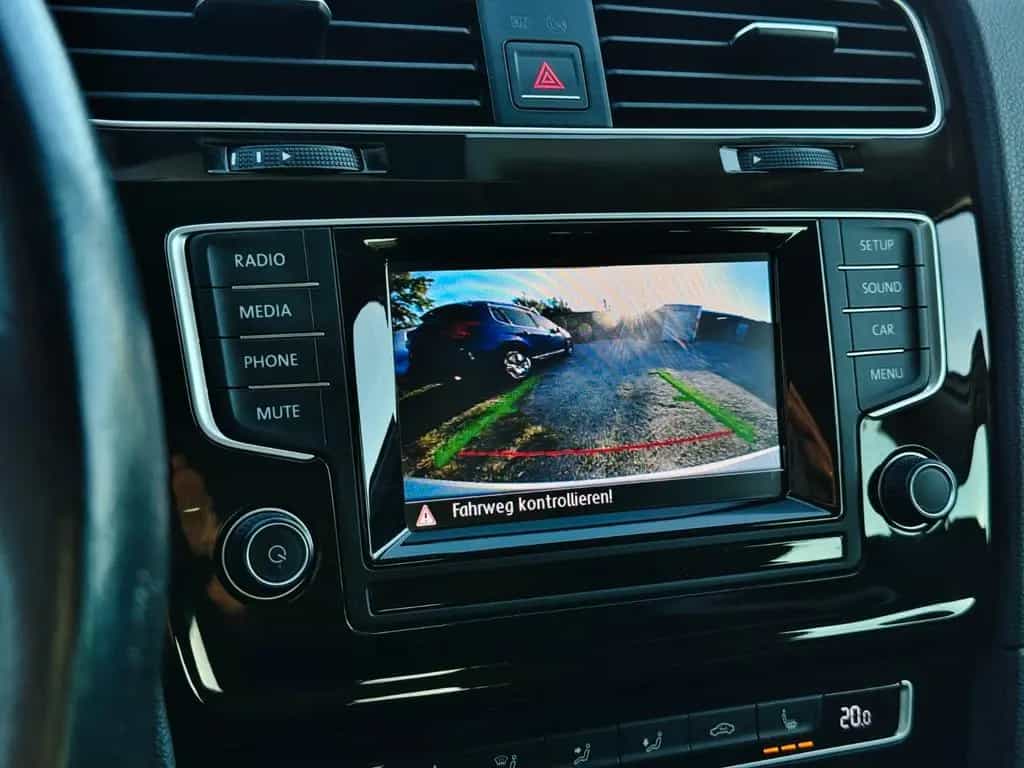 Volkswagen Golf VII #TÜV#SERVICE#ZAHNRIEMEN#SHZ#KAMERA#TOP! 11/2015-photo-28