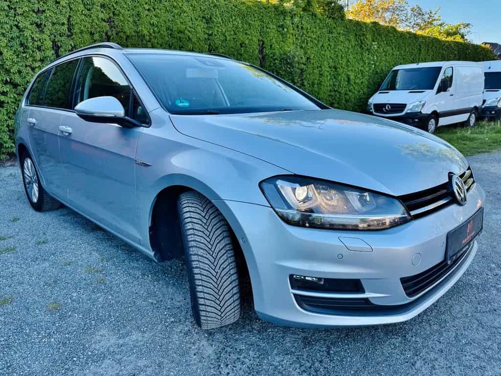 Volkswagen Golf VII #TÜV#SERVICE#ZAHNRIEMEN#SHZ#KAMERA#TOP! 11/2015-photo-7