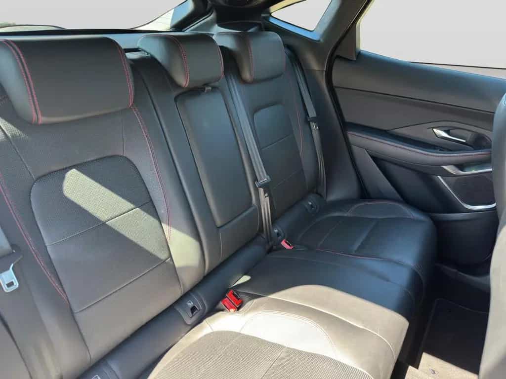 Jaguar E-Pace D180 First Edition AWD| BlackPack|HUD| 02/2018-photo-14