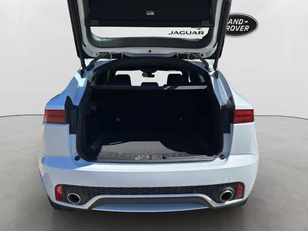 Jaguar E-Pace D180 First Edition AWD| BlackPack|HUD| 02/2018-photo-18
