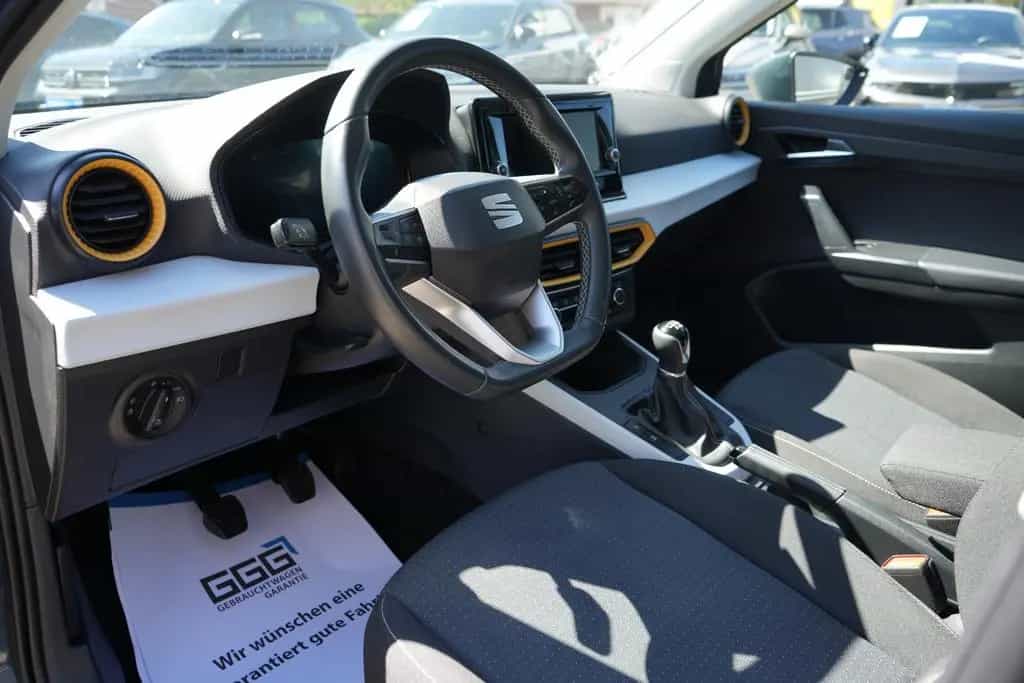 Seat Arona TSI LED ACC PDC MFL KLIMAAUTOMATIK 03/2025-photo-7