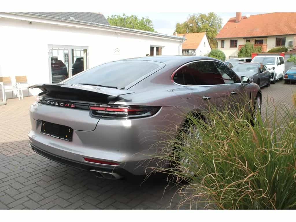 Porsche Panamera Turbo Executive Exclusive PCCB Approved 11/2019-photo-2