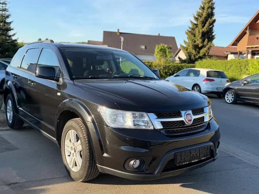 Fiat Freemont My Freemont*NEU*TÜV*88KM*2.0*170PS* 09/2015-photo-11