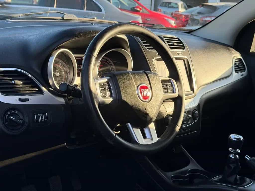 Fiat Freemont My Freemont*NEU*TÜV*88KM*2.0*170PS* 09/2015-photo-34
