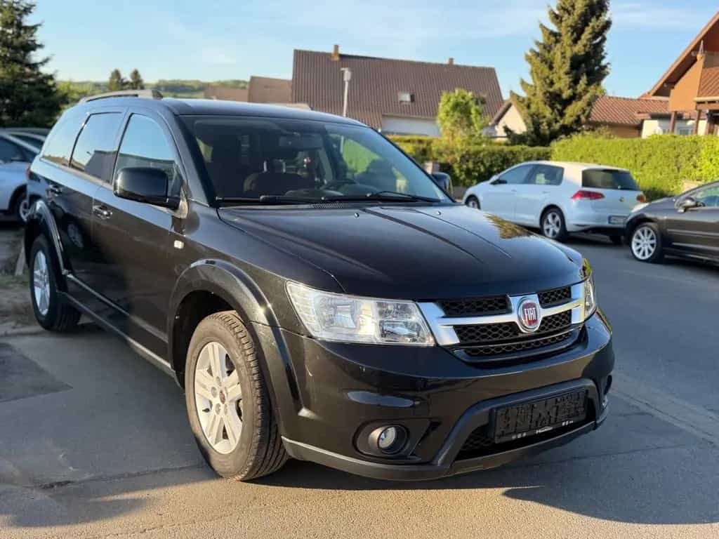 Fiat Freemont My Freemont*NEU*TÜV*88KM*2.0*170PS* 09/2015-photo-7