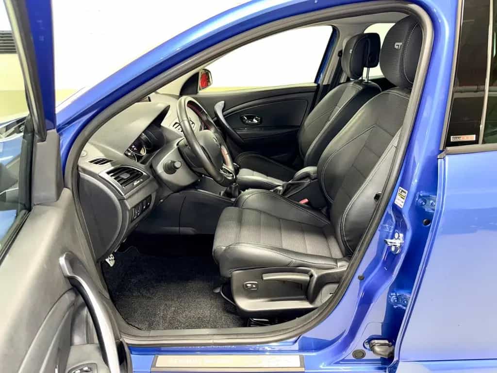 Renault Megane Grandtour GT Line TCe 220 Start & Stop 10/2015-photo-10