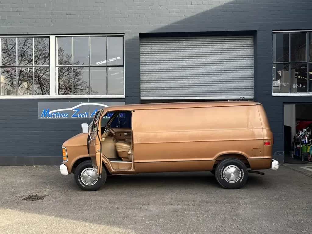 Dodge Ram Van 250 Custom * Survivor im Erstlack * 07/1986-photo-0