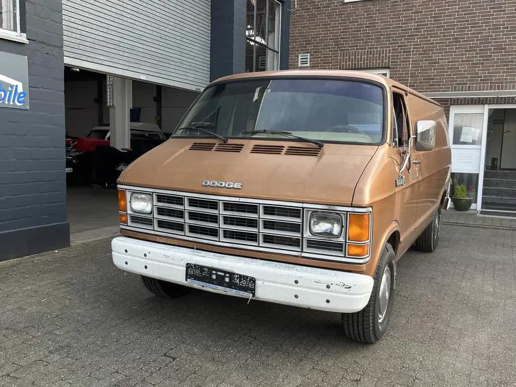 Dodge Ram Van 250 Custom * Survivor im Erstlack * 07/1986-photo-3