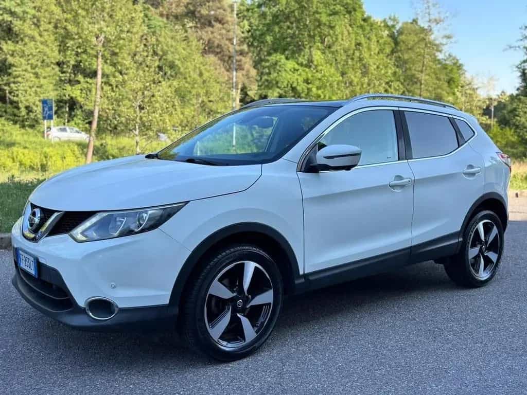 Nissan Qashqai 1.5 dCi N-Connecta*TETTO* 04/2016-photo-0
