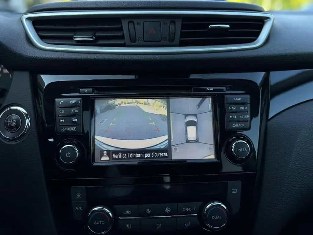 Nissan Qashqai 1.5 dCi N-Connecta*TETTO* 04/2016-photo-11
