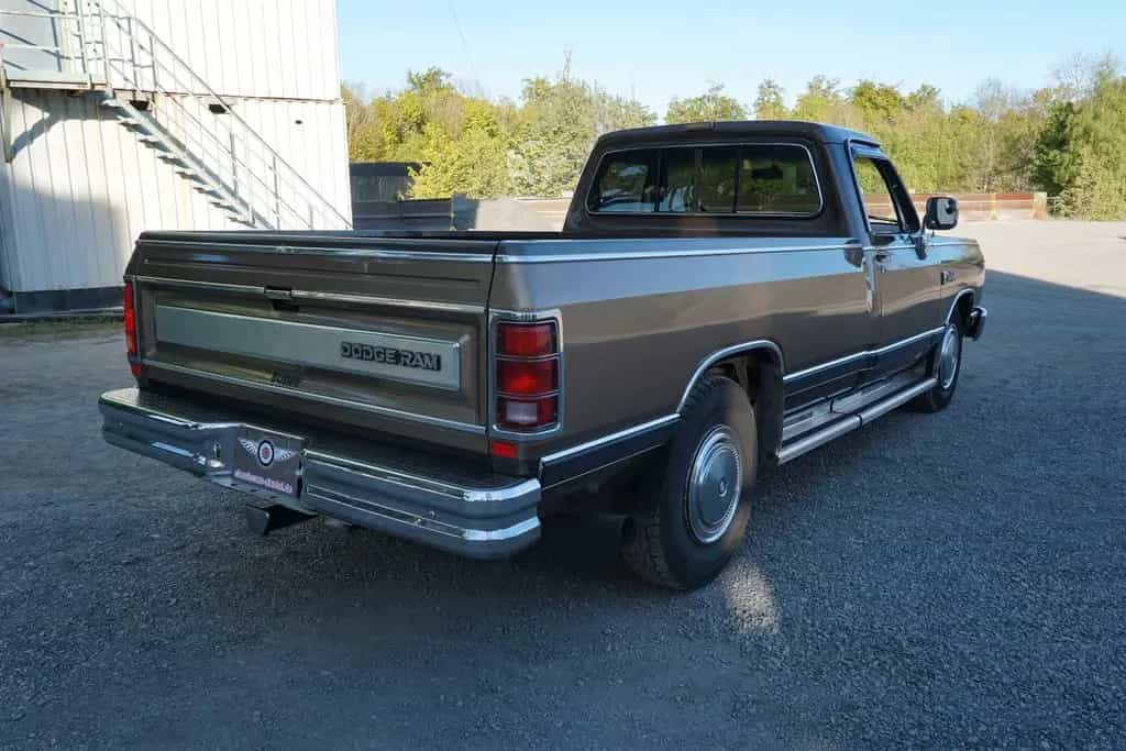 Dodge RAM 2500 Original erst 34150MLS - Survivor - V8 04/1988-photo-11