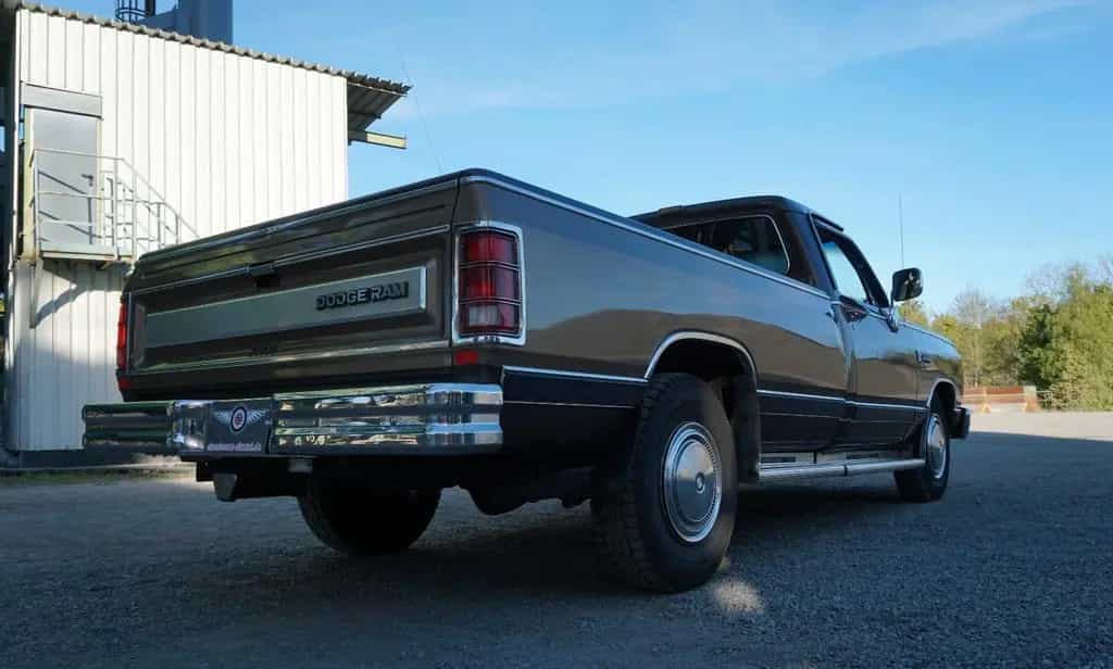 Dodge RAM 2500 Original erst 34150MLS - Survivor - V8 04/1988-photo-12