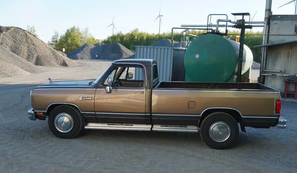 Dodge RAM 2500 Original erst 34150MLS - Survivor - V8 04/1988-photo-16