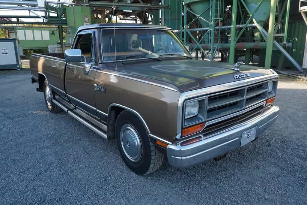 Dodge RAM 2500 Original erst 34150MLS - Survivor - V8 04/1988-photo-7