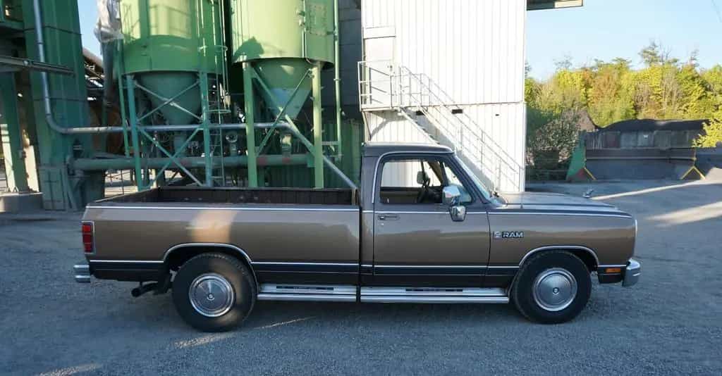 Dodge RAM 2500 Original erst 34150MLS - Survivor - V8 04/1988-photo-9
