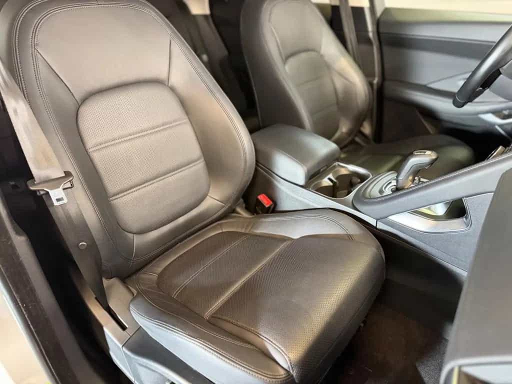 Jaguar E-Pace E-PACE AWD Superzustand ! 06/2018-photo-35