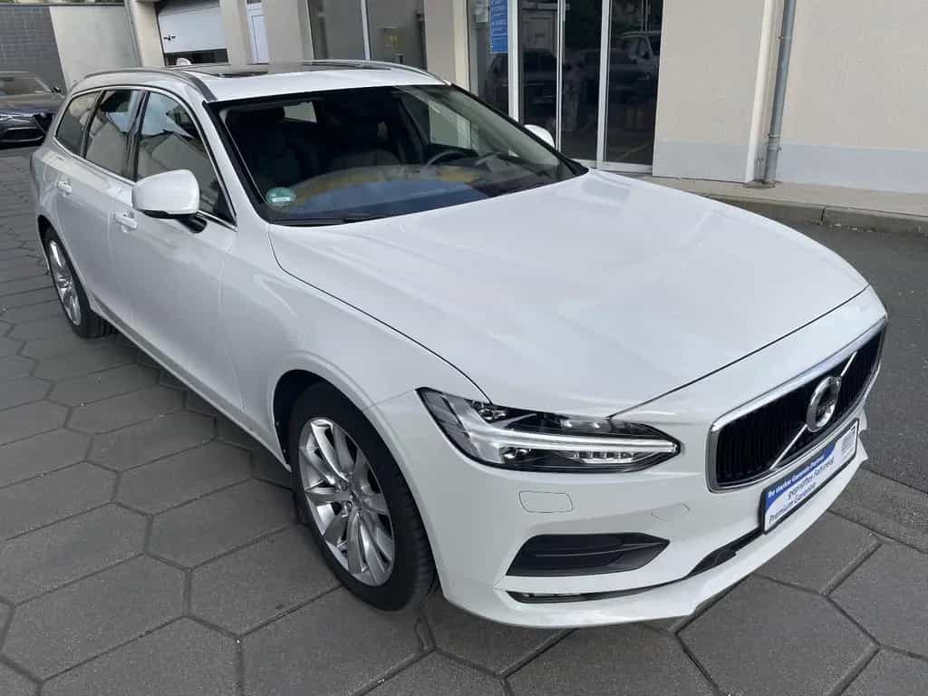 Volvo V90 Kombi HUD CAM 1.Hand Panorama 18"Alu 07/2017-photo-2