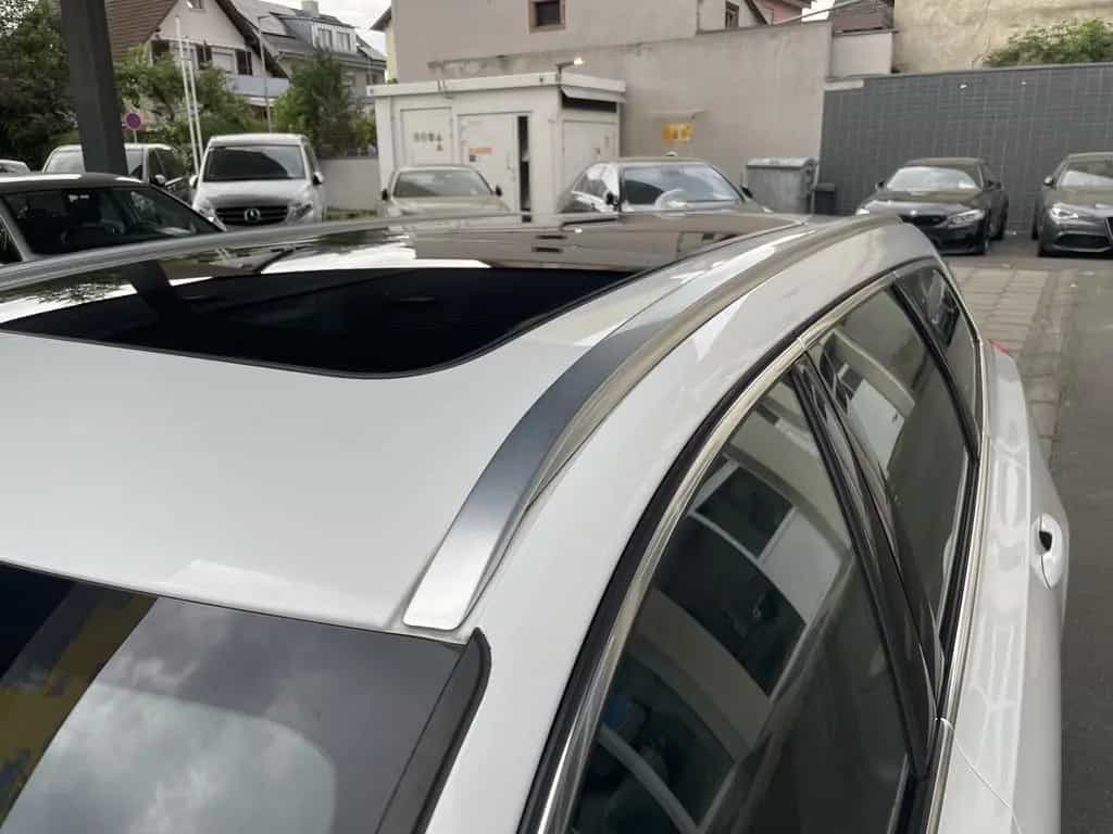 Volvo V90 Kombi HUD CAM 1.Hand Panorama 18"Alu 07/2017-photo-34