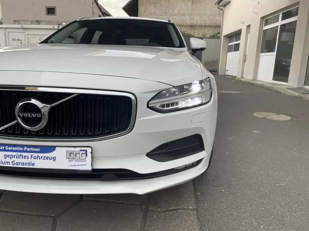 Volvo V90 Kombi HUD CAM 1.Hand Panorama 18"Alu 07/2017-photo-45