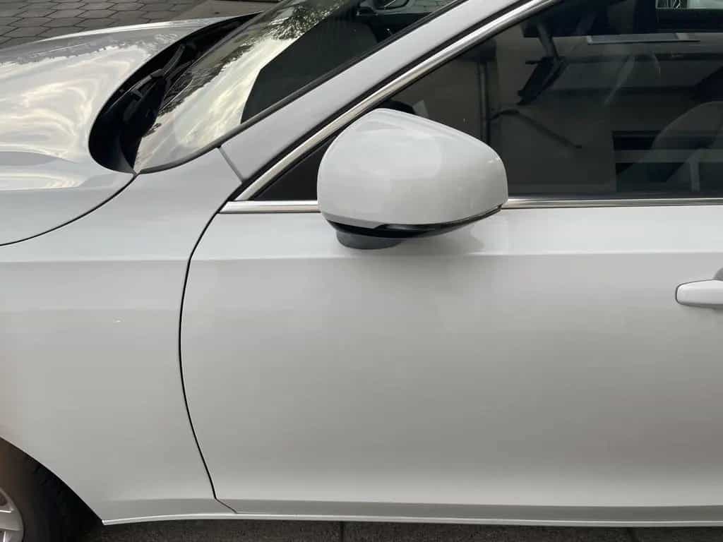 Volvo V90 Kombi HUD CAM 1.Hand Panorama 18"Alu 07/2017-photo-47