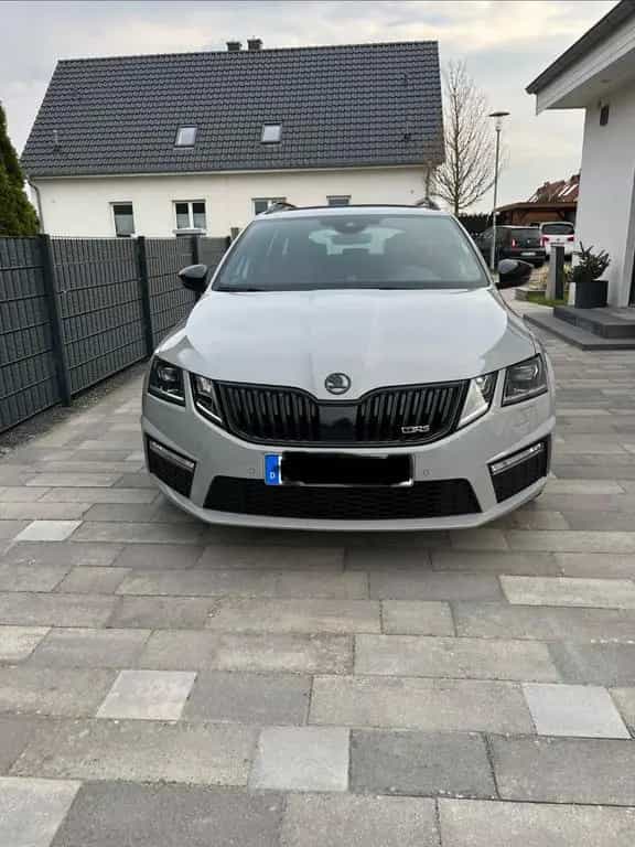 Skoda Octavia 2.0 TSI DSG RS60 Combi RS60 05/2019-photo-2