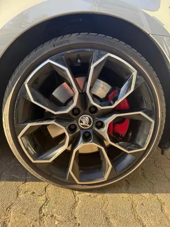 Skoda Octavia 2.0 TSI DSG RS60 Combi RS60 05/2019-photo-6