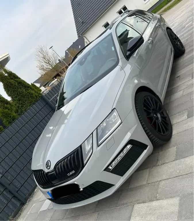Skoda Octavia VRS 06/2019-photo-2