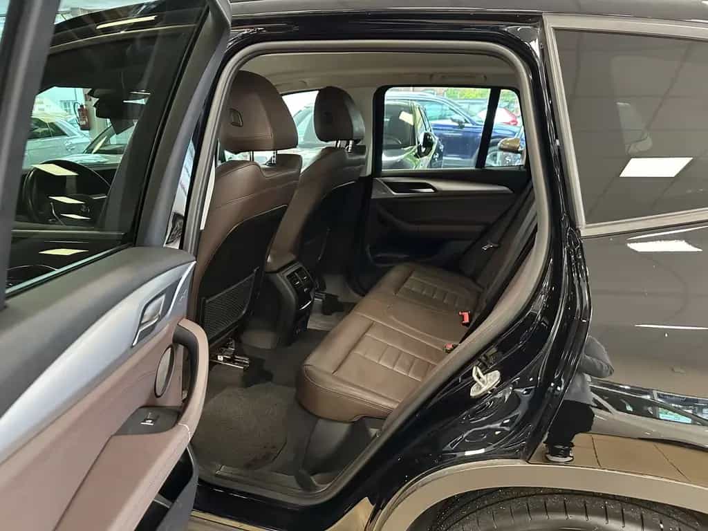 BMW X3 xDrive 30*Advantage*AHK*Leder*Navi*LED*SHZ 07/2021-photo-11