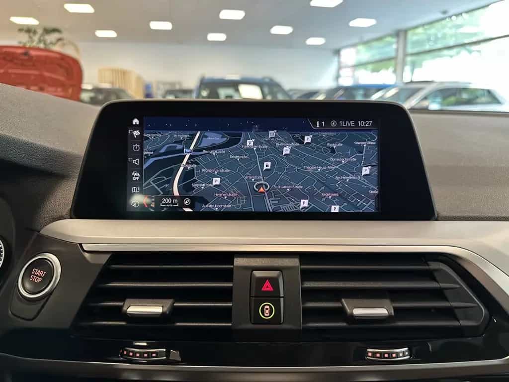 BMW X3 xDrive 30*Advantage*AHK*Leder*Navi*LED*SHZ 07/2021-photo-17