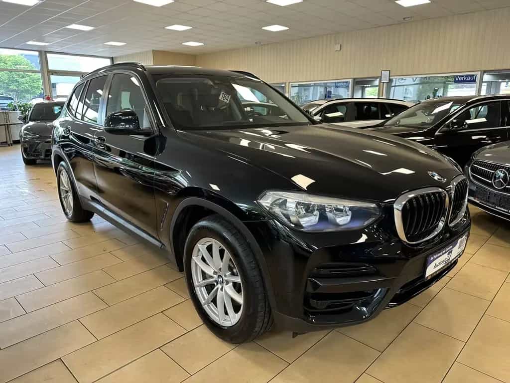 BMW X3 xDrive 30*Advantage*AHK*Leder*Navi*LED*SHZ 07/2021-photo-2