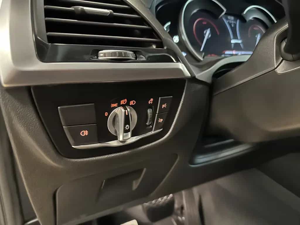 BMW X3 xDrive 30*Advantage*AHK*Leder*Navi*LED*SHZ 07/2021-photo-25