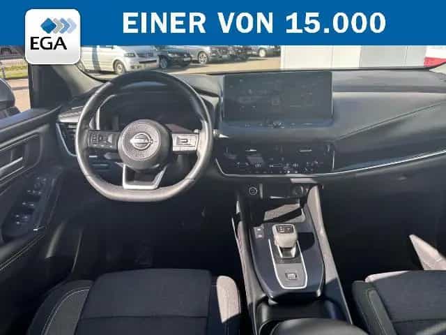 Nissan Qashqai 1.3 DIG-T N-Connecta*Kamera*AT*GJR*Pano* 02/2023-photo-8