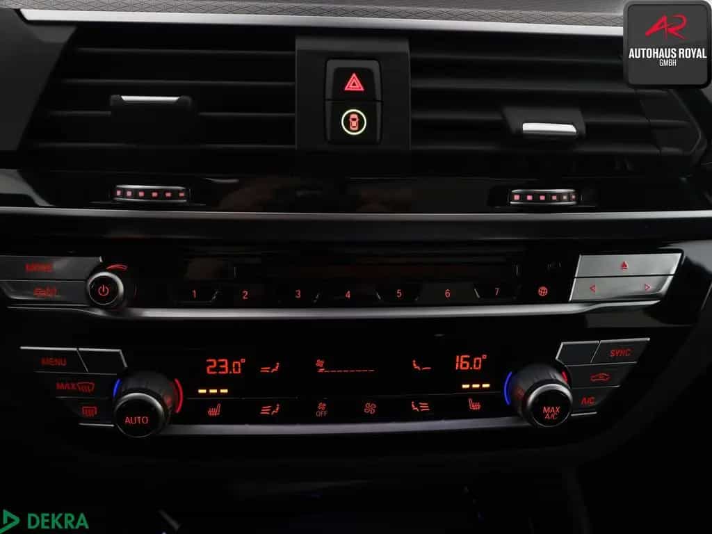 BMW X4 M40 i xDrive STANDHZ,360GRAD,HUD,KEYLESS,ACC 03/2019-photo-18