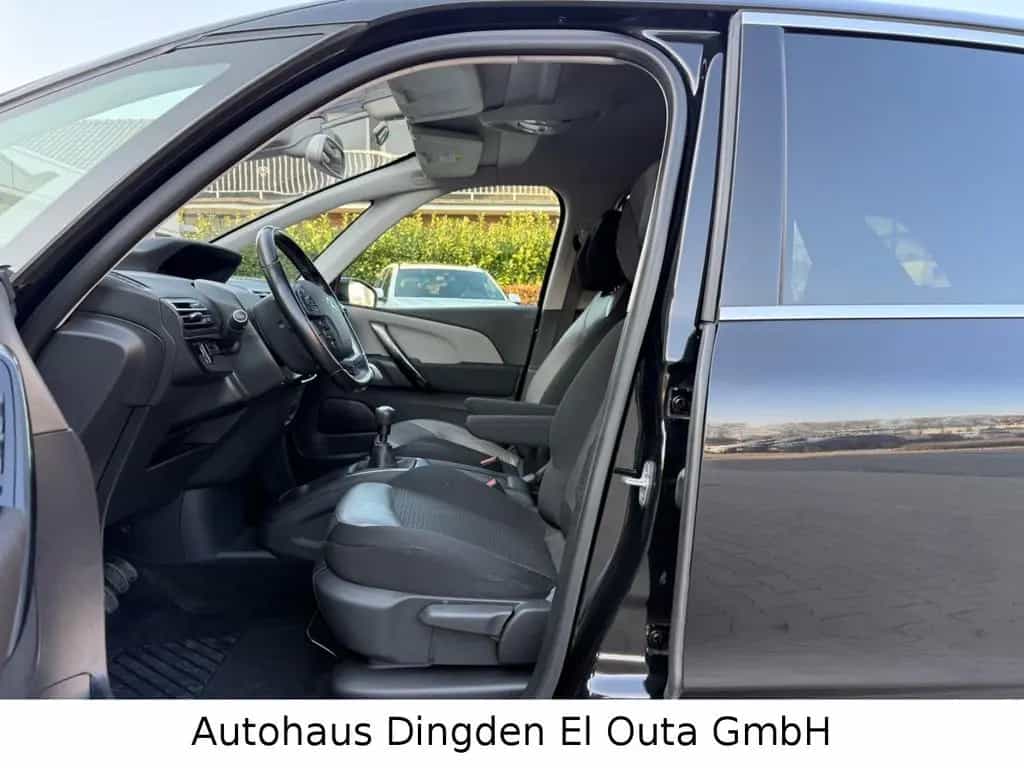 Citroën C4 Picasso 1.2 e-THP Shine 03/2017-photo-11