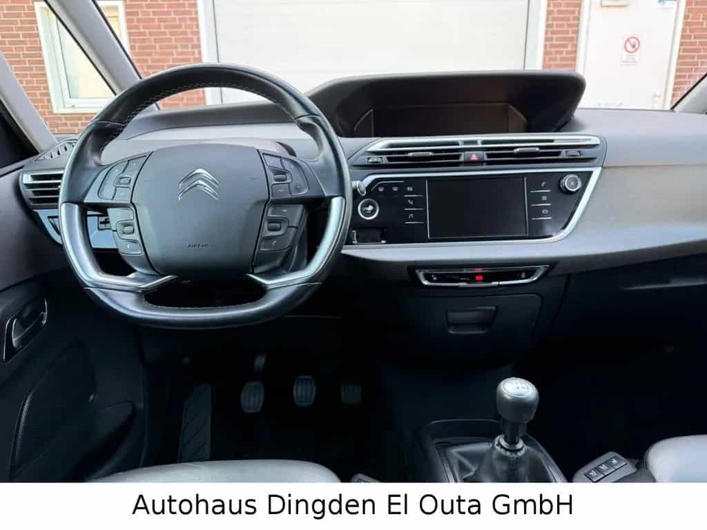 Citroën C4 Picasso 1.2 e-THP Shine 03/2017-photo-25
