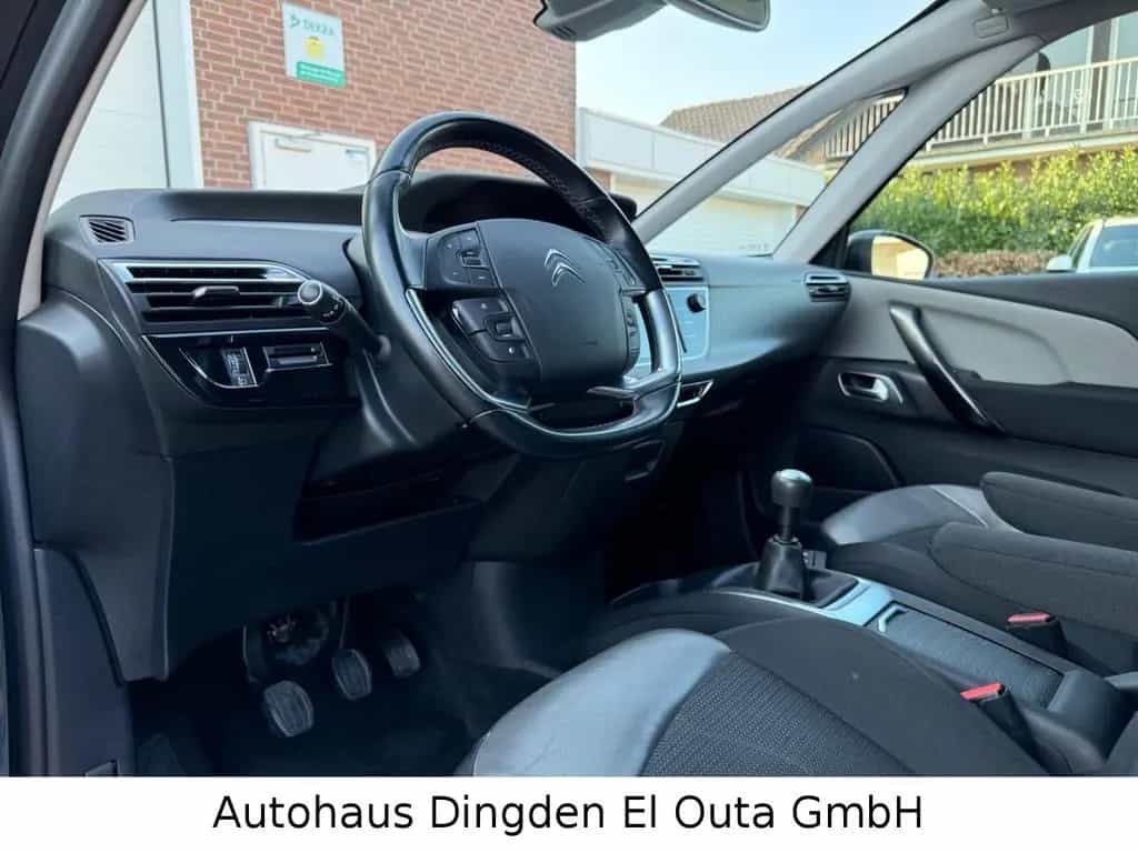Citroën C4 Picasso 1.2 e-THP Shine 03/2017-photo-26