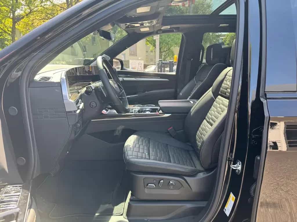 Cadillac Escalade 6.2 V8 Platinum Sport 2026 ABV + 24" null-photo-12