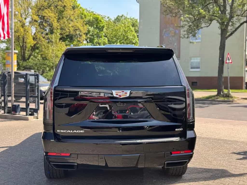 Cadillac Escalade 6.2 V8 Platinum Sport 2026 ABV + 24" null-photo-4