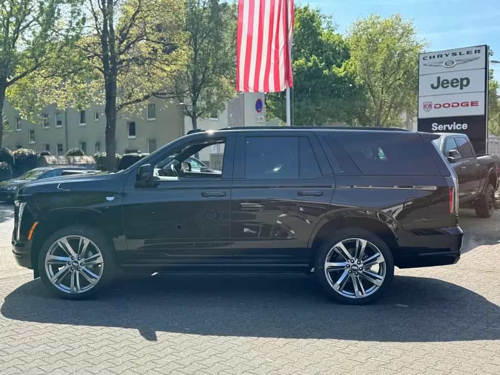 Cadillac Escalade 6.2 V8 Platinum Sport 2026 ABV + 24" null-photo-7