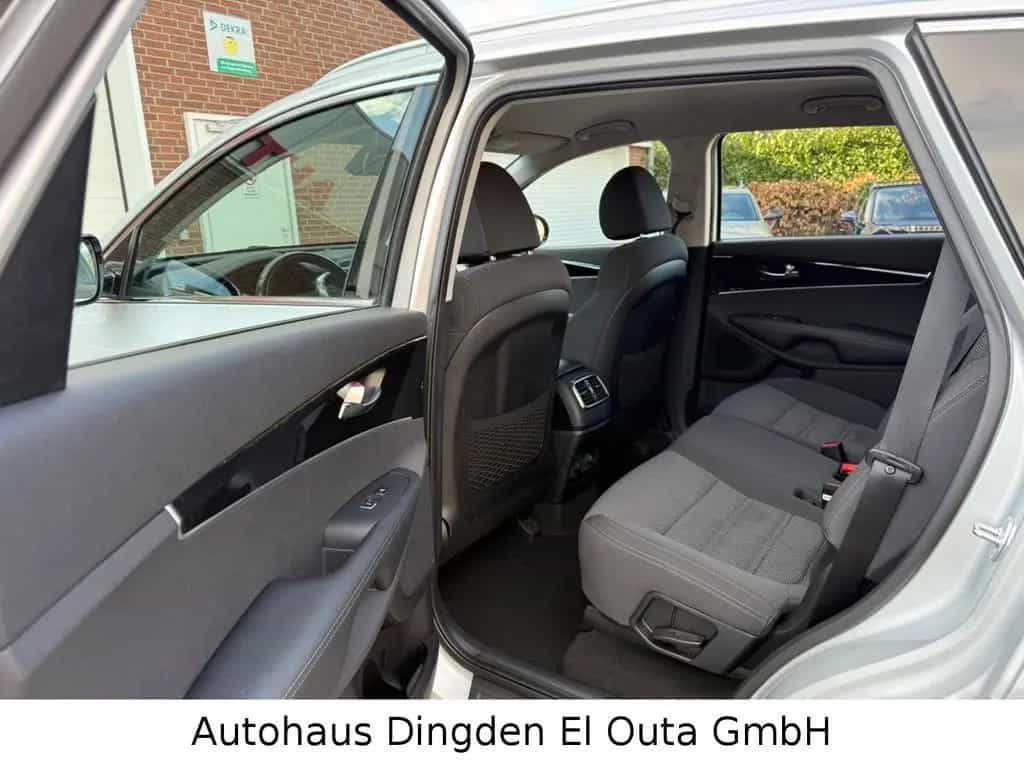 Kia Sorento 2.2 CRDi Vision 4WD 01/2019-photo-13