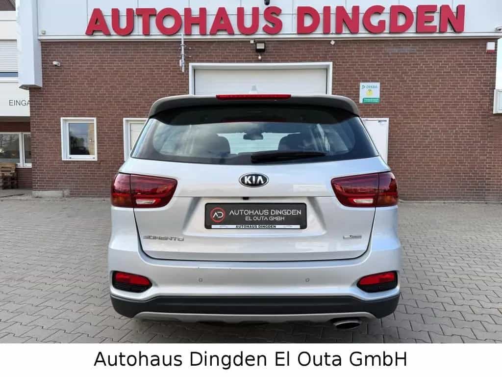 Kia Sorento 2.2 CRDi Vision 4WD 01/2019-photo-6