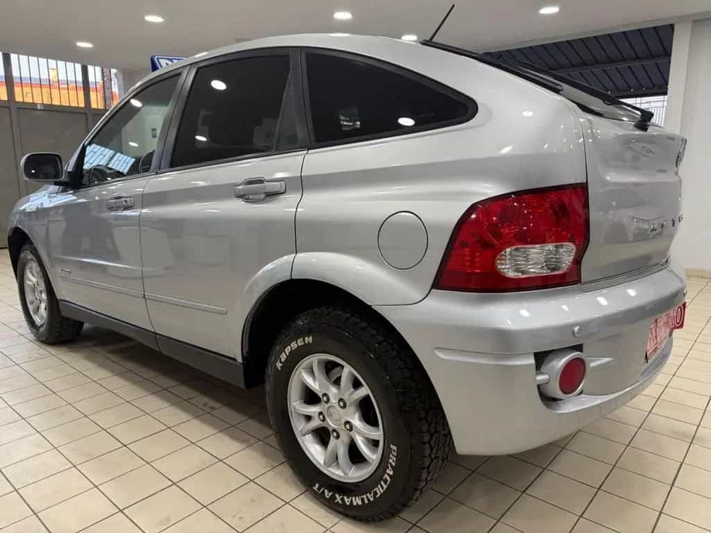 Ssangyong Actyon 2.0 premium 4wd 08/2009-photo-10